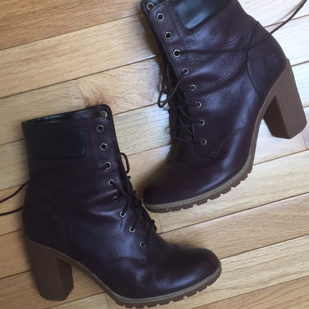 Timberland Women’s 6 inch Tillston boots, Burgundy